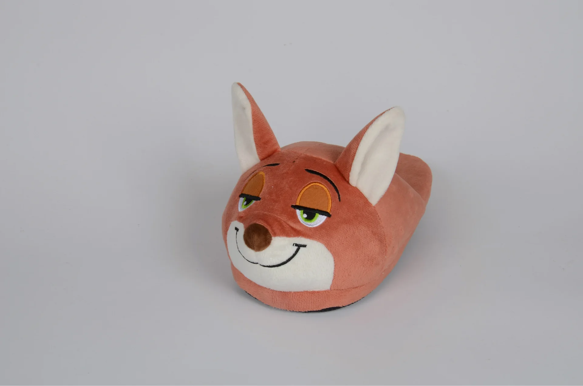 Женские плюшевые тапки с героями мультфильмов модель 2017 года стильные мужские в