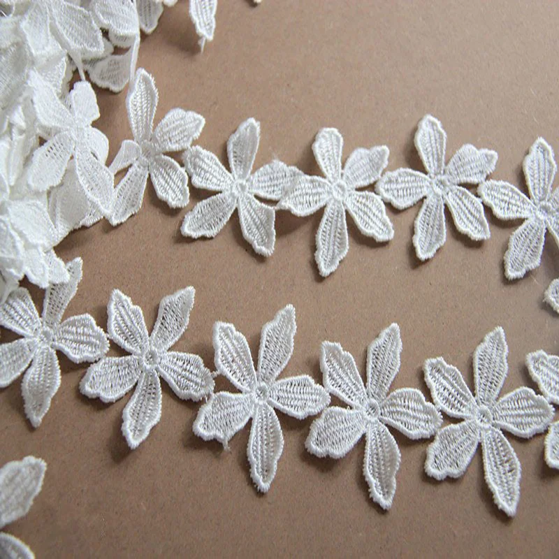 

Новинка Цветочная вышивка аппликация с кружевной отделкой белое свадебное платье кружевные аксессуары 6 см-Ali