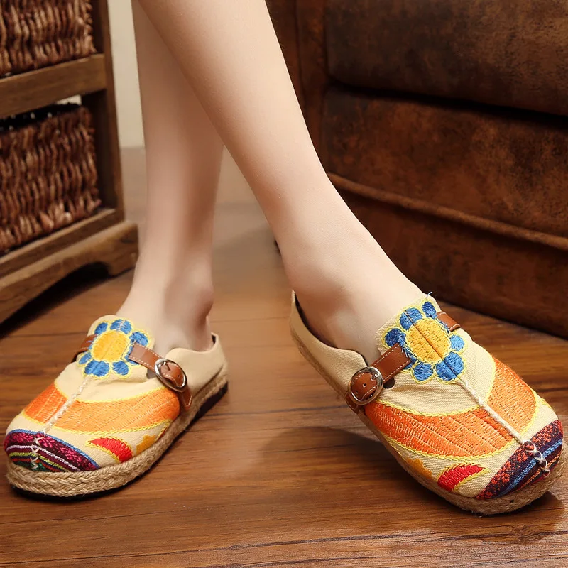 Современная танцевальная обувь Удобная женская с вышивкой Обувь круглым носком