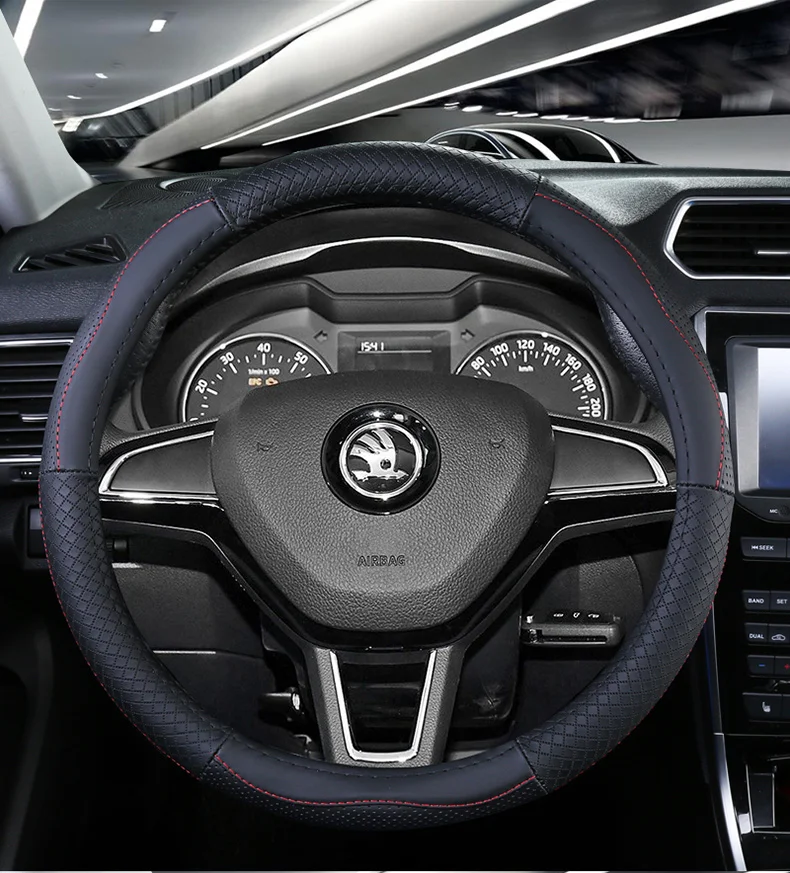 Верхний слой кожаный руль чехлы для skoda Fabia Octavia Scout Rapid Spaceback Superb Kodiaq Karoq Roomster Praktik Yeti