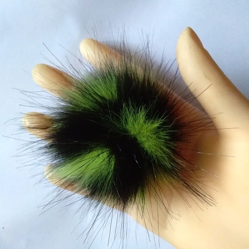 Green Black 12 шт./партия, новые модные милые разноцветные Помпоны из искусственного меха ручной работы, украшения с помпонами, аксессуары, подвеска на цепочке - Цвет: Green Black