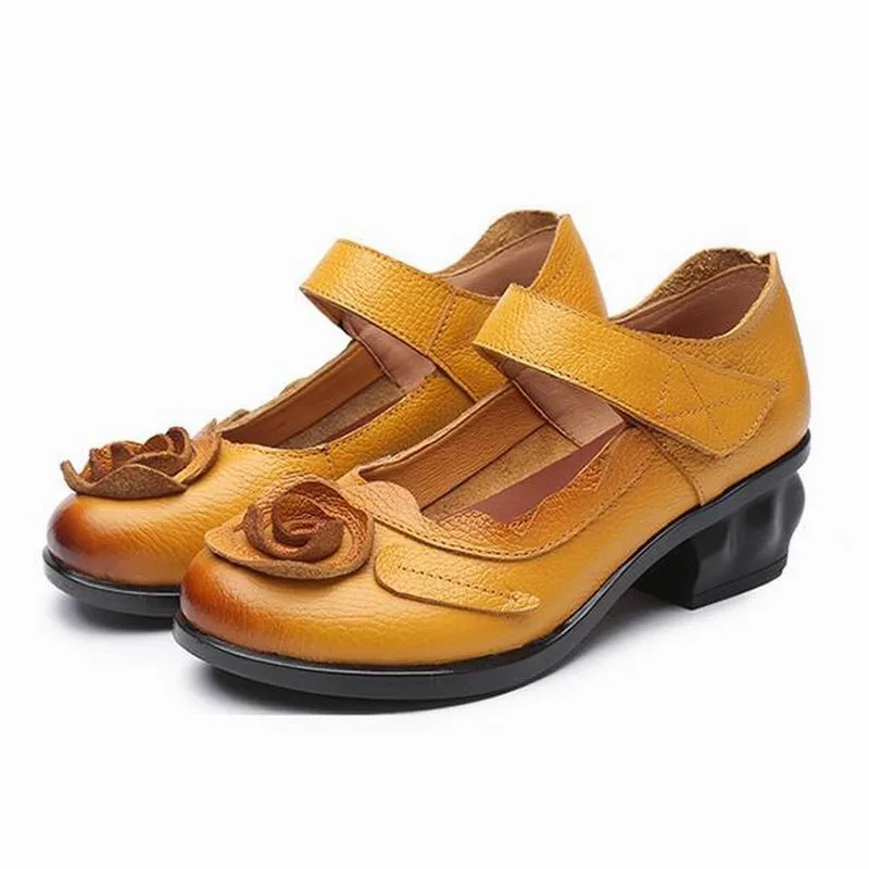 

BEYARNE 2018 Retro Style Handmade Leather Shoes Women Thick With Heels Flowers Pumps Round Toe High Heels