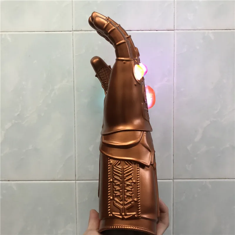 1: 1 перчатки для костюмированной вечеринки, светодиодный светильник Thanos Gauntlet, перчатки для Хэллоуина, подарок для детей
