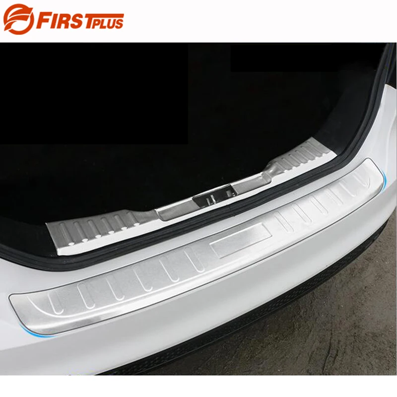 Защитная накладка на задний бампер Ford Focus 2015 2016 2017 прикрытие потертостей|rear bumper