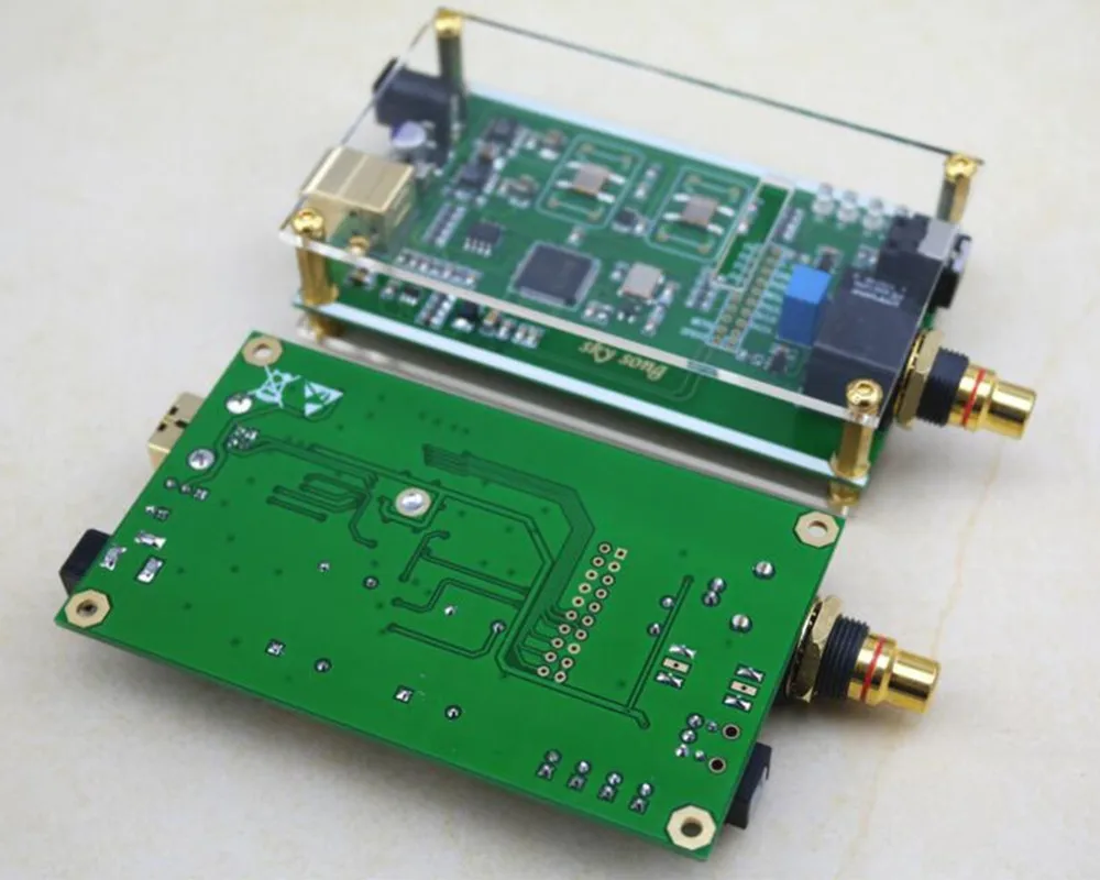 sandy XMOS XU208 asynchronous USB coaxial optical output digital interface IIS DSD256 spdif dop64 in case for hifi amplifier | Электроника