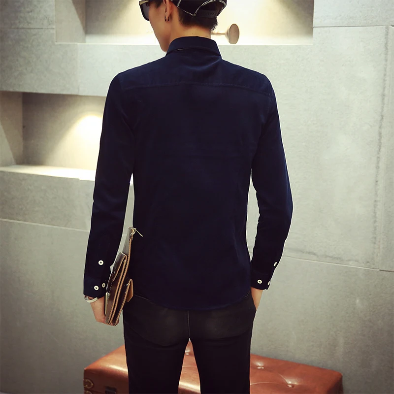 Бесплатная доставка 2018 мужская одежда рубашки вельвет Повседневное Slim Fit