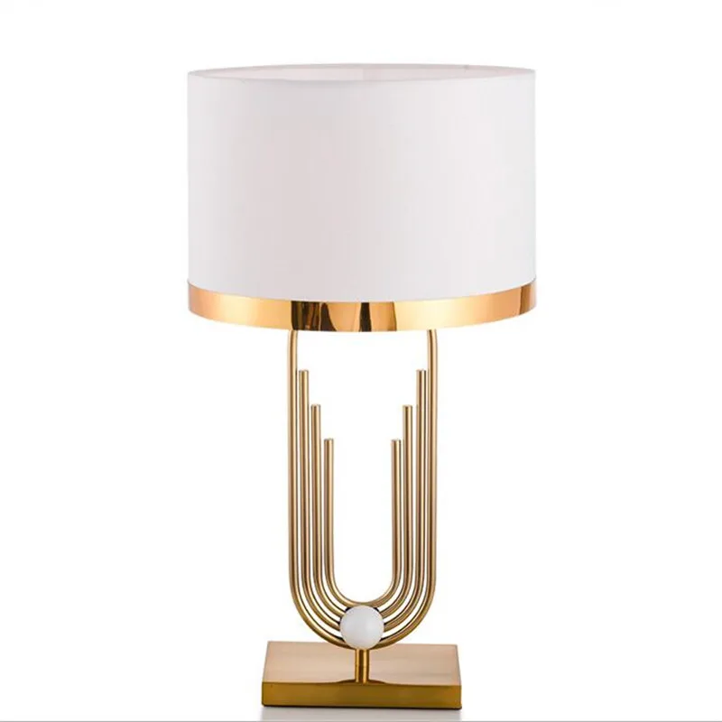 Современная роскошная деревенская латунная настольная лампа E27 из металлической