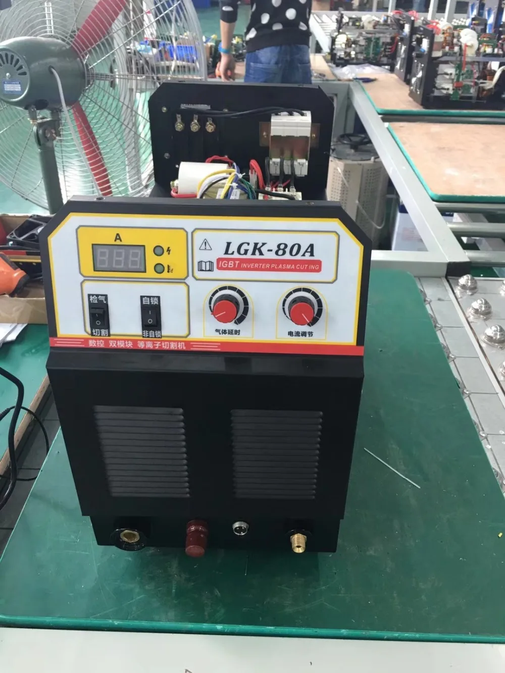 Инвертор постоянного тока воздуха плазменной резки Оборудование LGK 80A (CUT 80A) резак