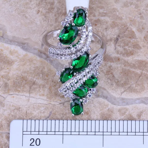 Привлекательное зеленое кубическое циркониевое белое кольцо с серебряным