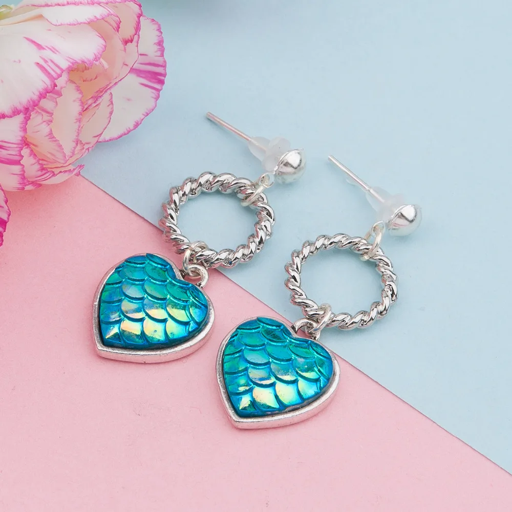 Серьги DoreenBeads ручной работы серьги-гвоздики серебряного цвета в форме рыбы