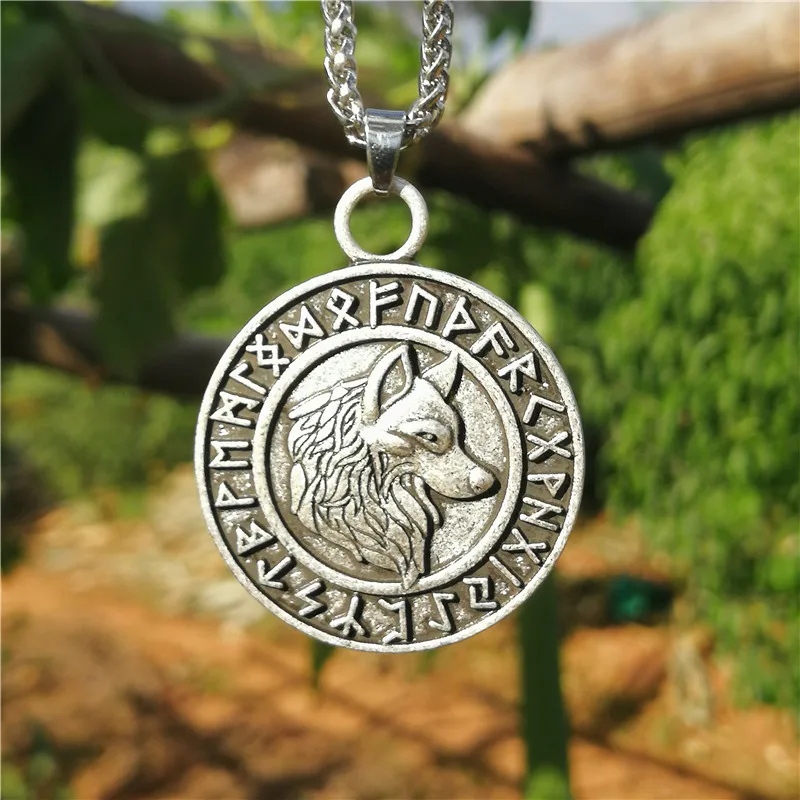 Wolf Head 24 Runes Шейное колье с подвеской винтажные языческие норвежские ювелирные