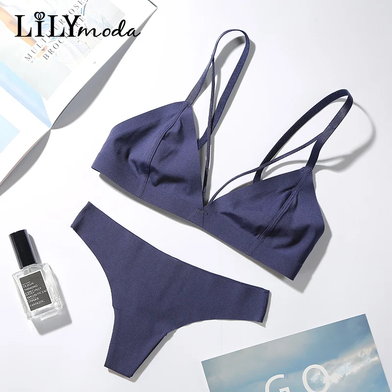 Комплект женского нижнего белья из бюстгальтера и трусиков стрингов|thong bra set|bra