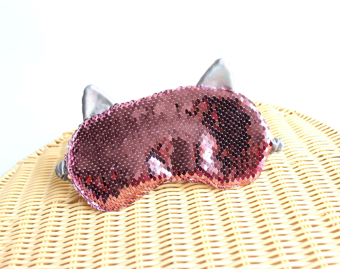 Mermaid Sequin Eyes Mask Eyeshade Cute Girls Gifts Glitter Sleeping Mask Eye Cover for Travel Relax Blindfold Shades Party Masks