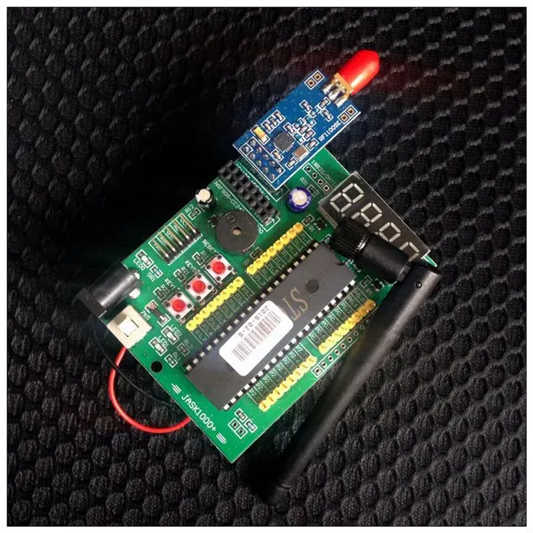 

The 1 set contains 2 wireless MCU development boards for CC1101 CC1100 learning research