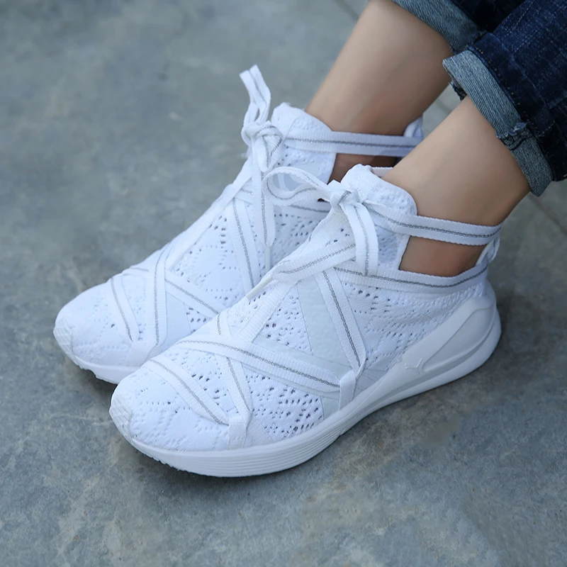 2018 оригинальная Puma Для женщин Fierce ремень Лебедь WN's обувь для бадминтона