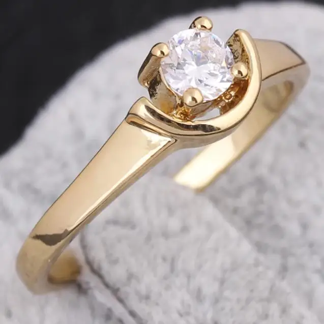 Gussiarro оптом дешевые пару Jewelry18K золото-цвет белый кубического циркония Половина