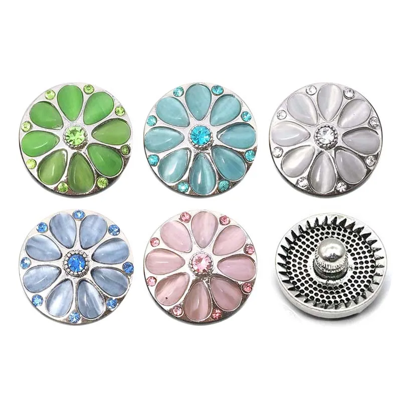 

Wholesale metal Rhinestone Snap Buttons w236 flower Diy Jewelry fit 18mm Snap button Necklaces/Bracelets for women