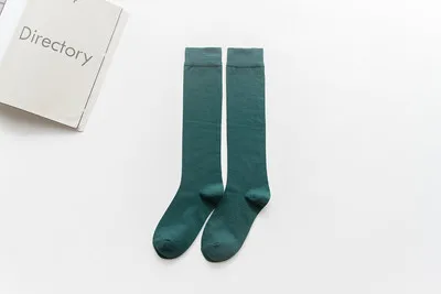 green 4 шт. = 2 пары Хлопковые женские гольфы осень зима женские студенческие повседневные милые свободные длинные чулки Прямая - Цвет: green