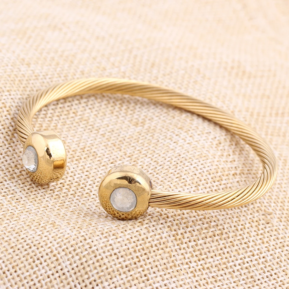 Оптовая продажа золотистого цвета Открытый браслет из титановой стали с сеткой и