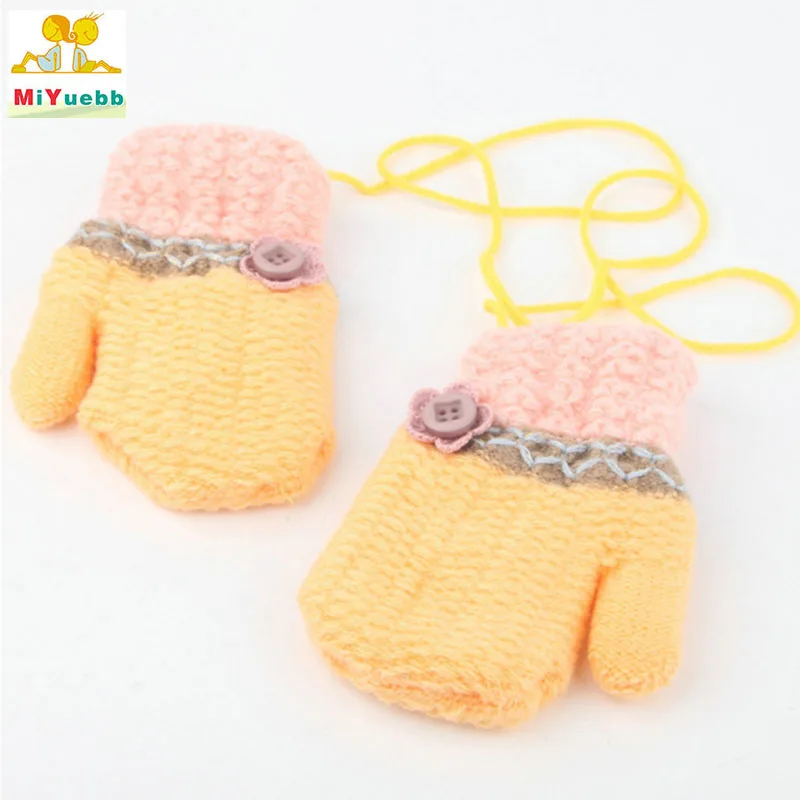 

Перчатки вязаные детские, на возраст 1-6 лет