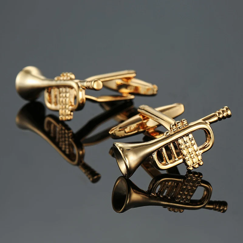 

Free delivery, high quality copper material cuff links, new fashion gold music trumpet cuff links, men's wedding gifts.