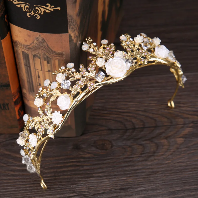 

New Exquisite Floral Bridal Alloy with Rhinestone Tiara