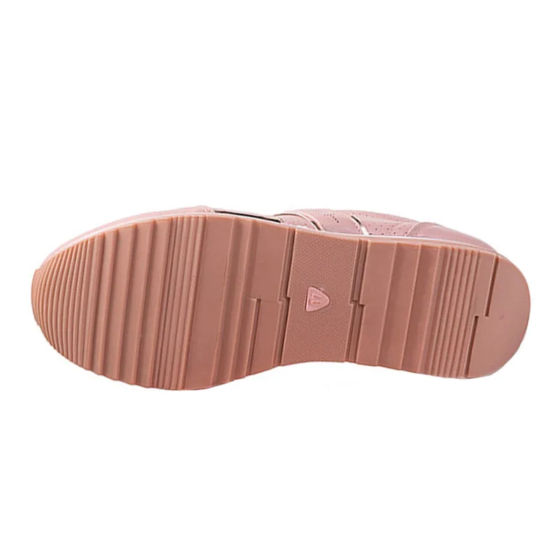 Женские кроссовки с сеткой розовые черные белые мягкие и удобные на плоской