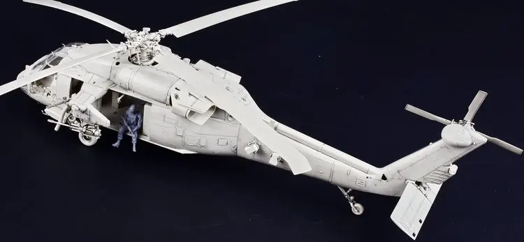 Kitty Hawk KH50005 1/35 США MH-60L "черный ястреб" [включая фигурки из смолы]-масштабная модель комплект