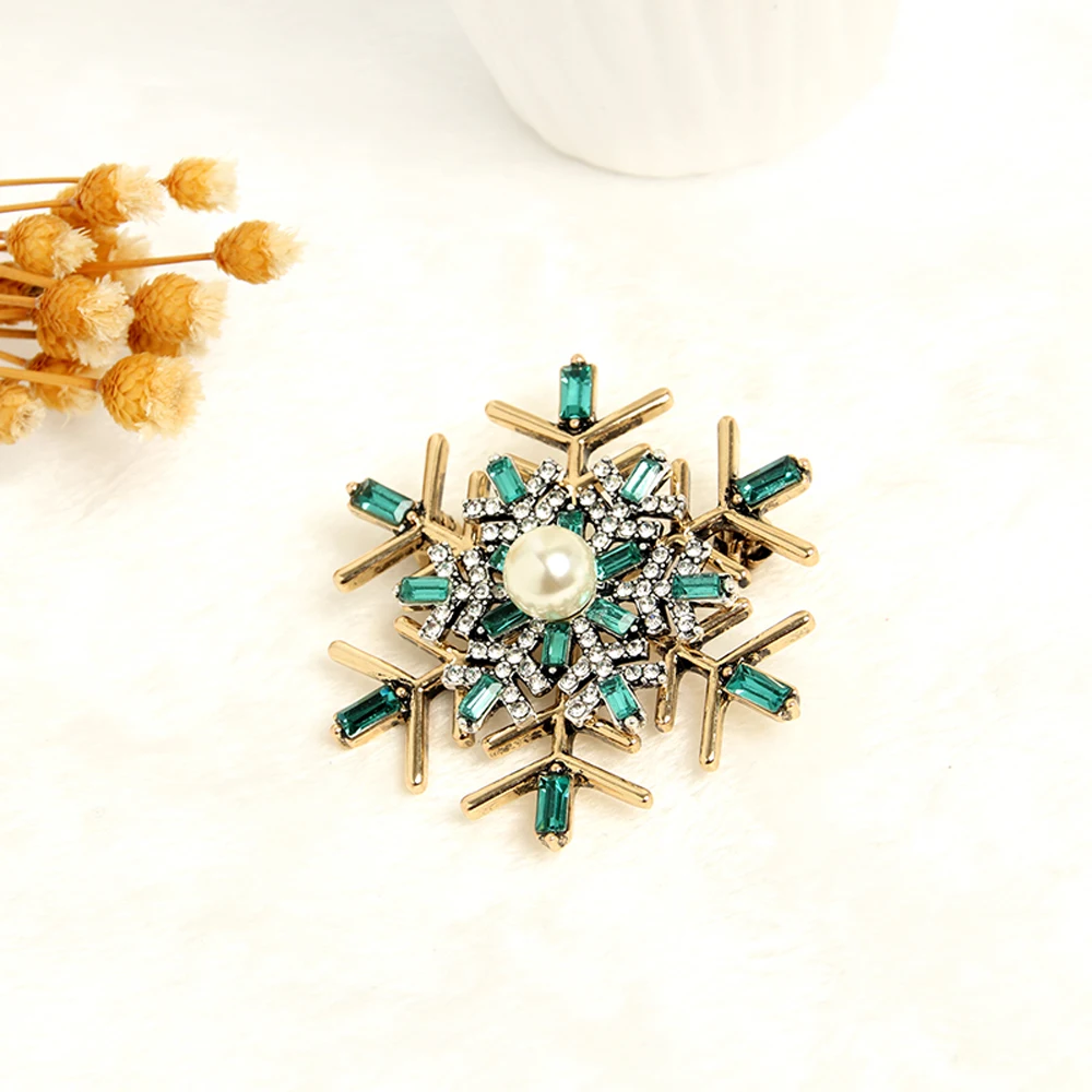 

JUJIE Christmas Snow Brooches For Women 2020 Crystal Pearl Brooch Pins Brincos Jewelry Wholesale/Dropshipping