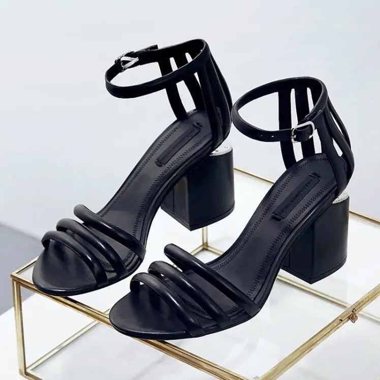 Stylesowner Лепнина Пятки Женщины Сексуальные Высокие Сандалии Обувь Раздели