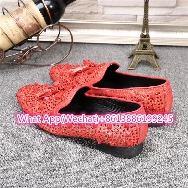 Мужская кожаная обувь на плоской подошве с заклепками Цвет Красный лоферы