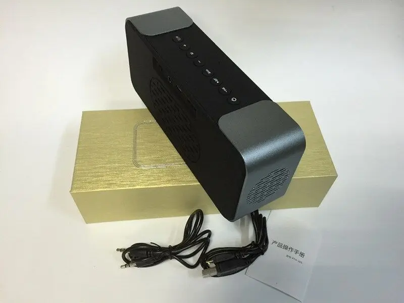 Портативный Bluetooth беспроводной динамик многофункциональный часы светодиодный
