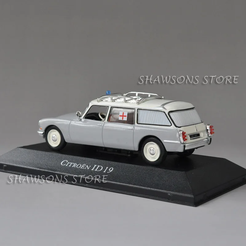 Коллекция литых под давлением моделей автомобилей скорой помощи Atlas 1:43 Citroen ID 19| |