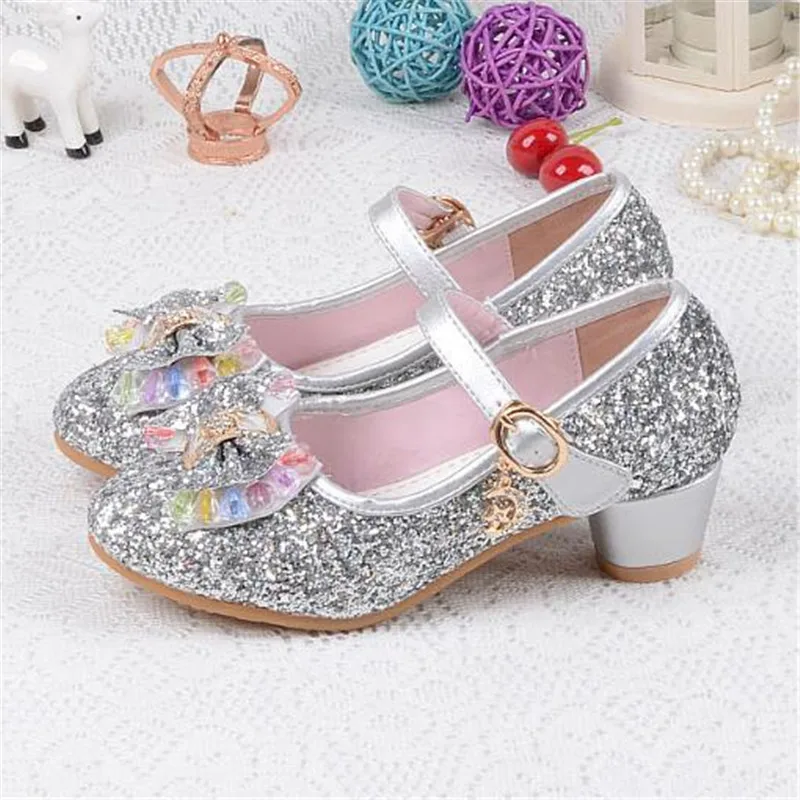Новинка детская обувь на высоком каблуке принцессы с украшением в виде