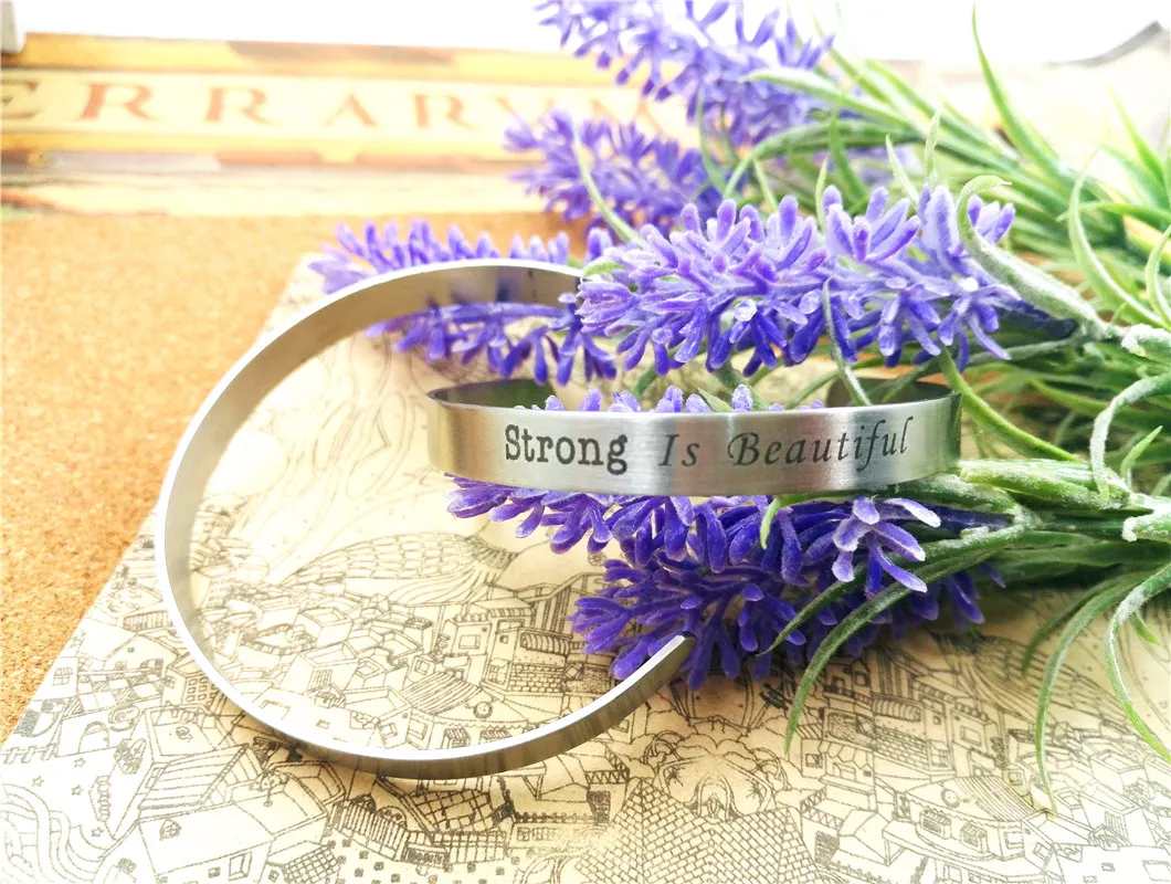 Браслет-манжета из нержавеющей стали Strong is beautiful для женщин и мужчин браслеты