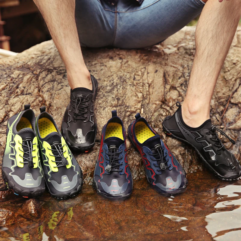 

Multifunctional outdoor shoes large size 35-47 swimming shoes lovers beach upstream shoes hiking shoes large size 35-47