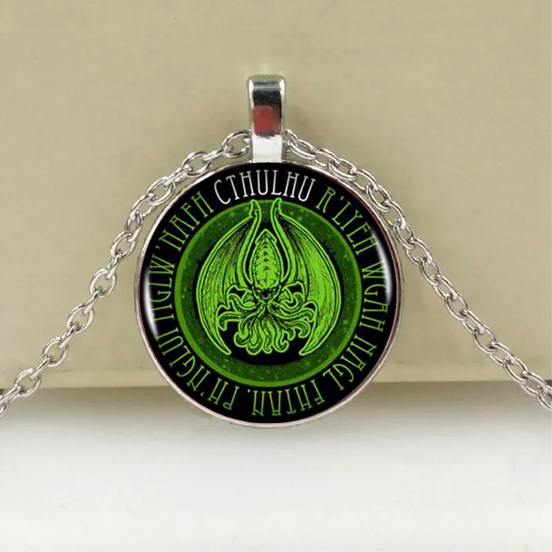 

Fashion Kraken Cthulhu Pendant & Necklace Cabochon Vintage Long Sliver Chain Statement Necklace Fine Jewelry