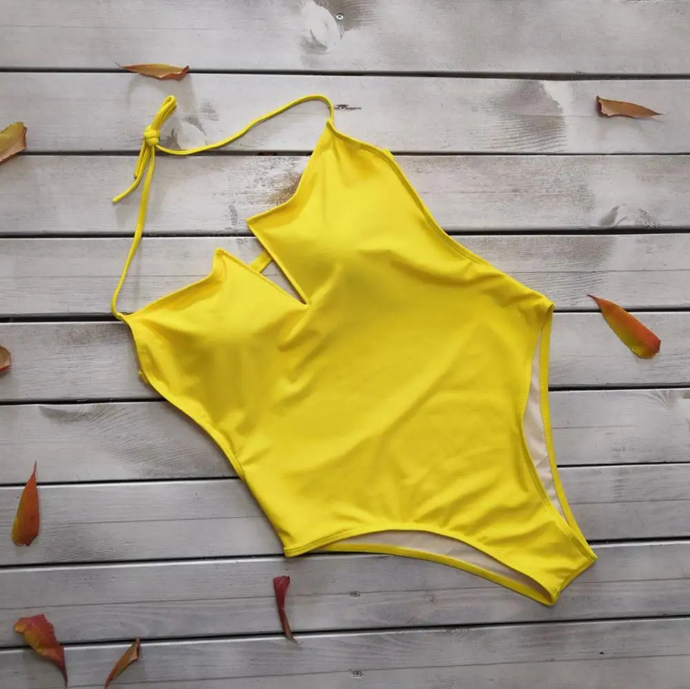 Bikini swimsuit female small chest big gathered vacation sexy beach spa conjoined hanging neck three-point swimsu |
