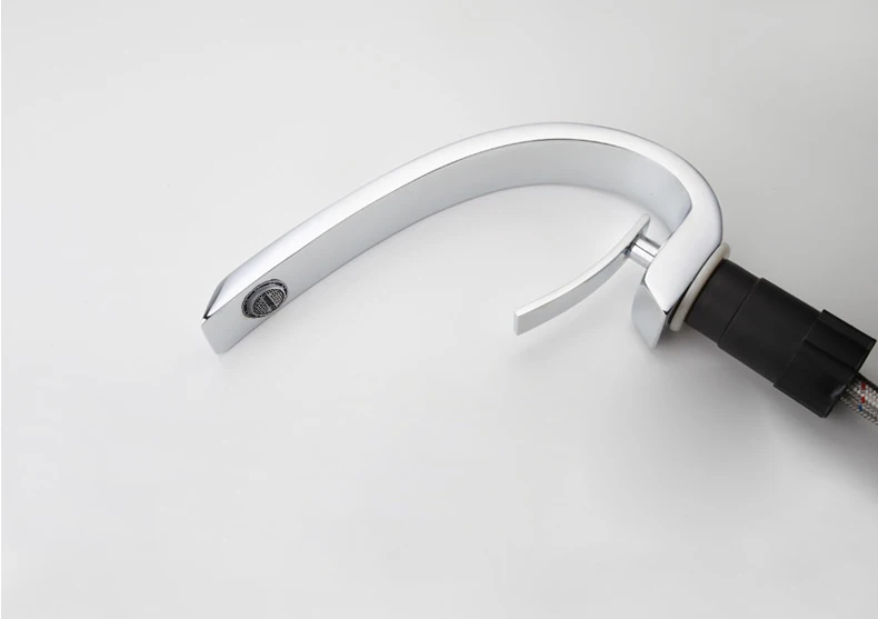 

Gangao Single Handle Contemporary Bathroom Lavatory Vanity Vessel Sink Faucet Chrome Tall Spout Deck Mount Bathtub Faucet Mixer