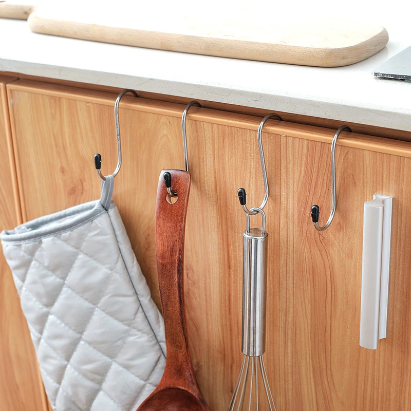 2 Pcs Door Hooks Stainless Steel Lovers Shaped Hook Kitchen Hanger Clothes Storage Rack Tool kitchen Accessories cocina A91 | Дом и сад