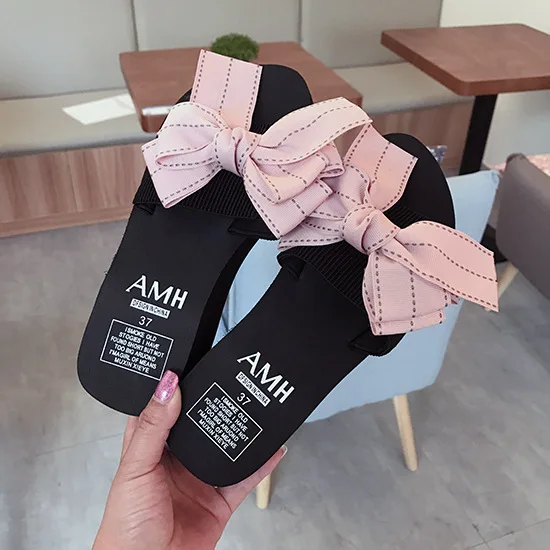 Модные дизайнерские босоножки с бантом в полоску Женские вьетнамки на высоком