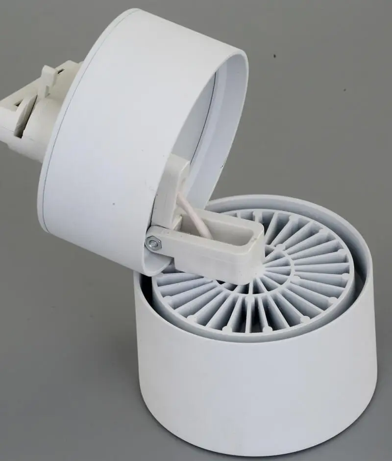 Оптовая продажа розничная 20 Вт 30 без затемнения CREE COB светодиодный светильник