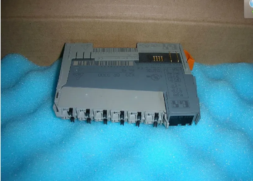 Б/у B & R X20BR9300 + X20BM11 X20TB12 1 шт.|b&r| |