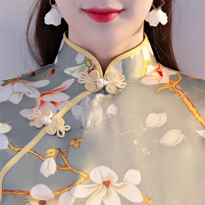 Новый 2018 китайское платье Cheongsam шелк Qipao Тан костюм короткий параграф ретро