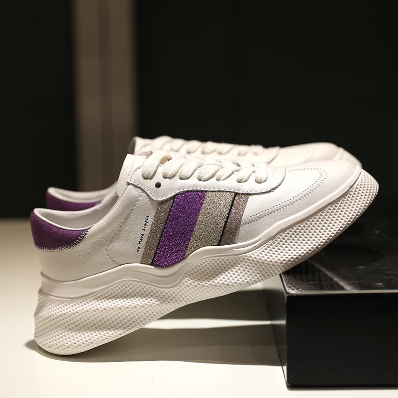 2019 кожаные кроссовки с блестками женская повседневная обувь на плоской