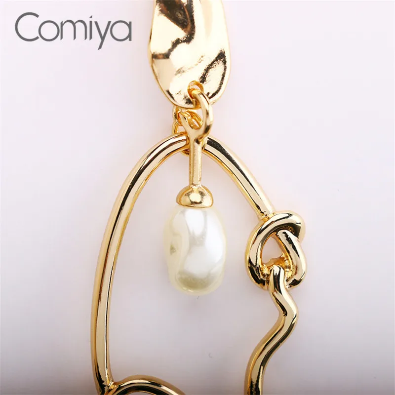 Женские серьги-подвески Comiya Femme из акрила с жемчугом золотого цвета | Украшения и