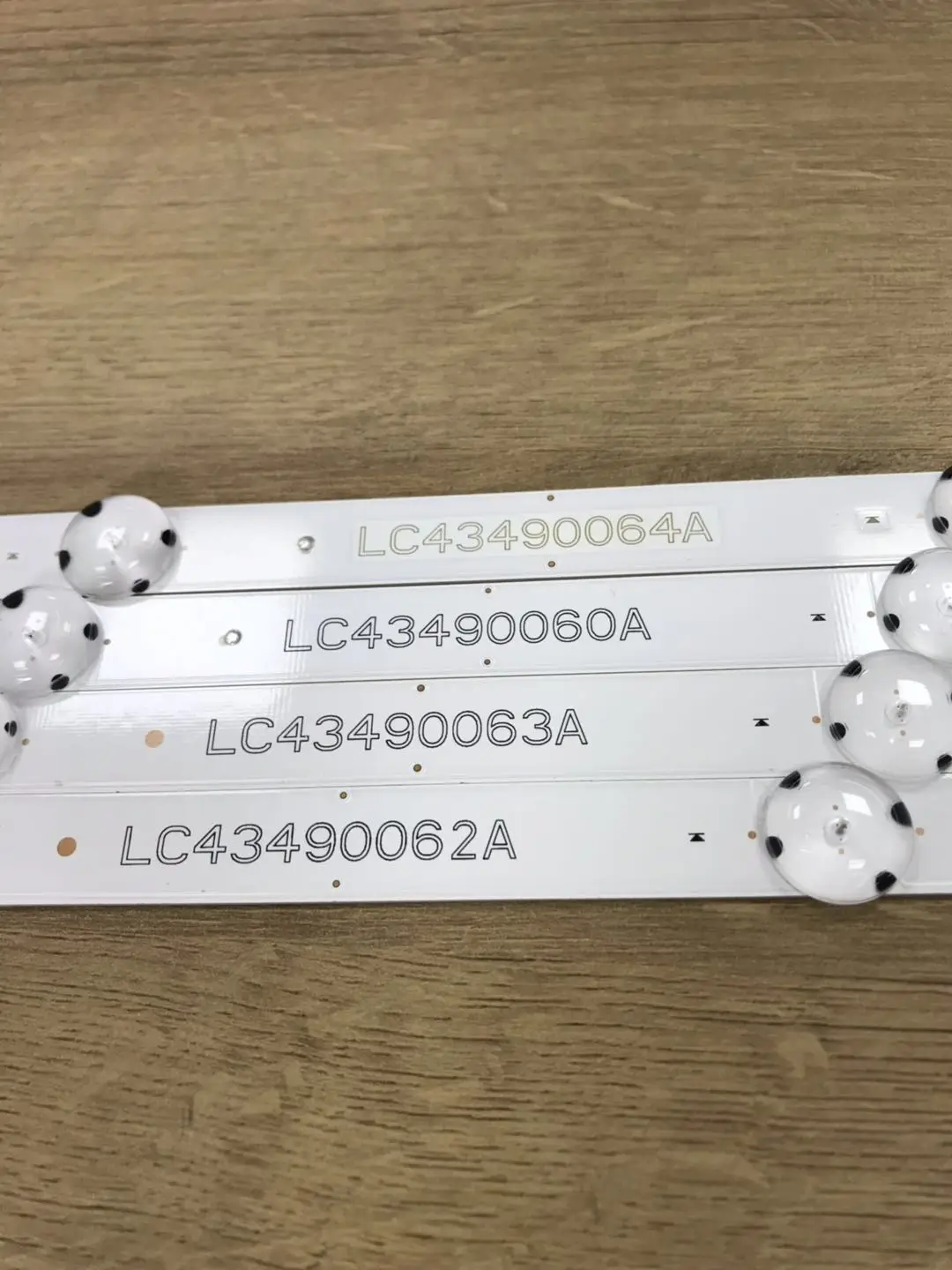 Новые 3 шт/комплект 7 светодиодный 830 мм светодиодный полосы подсветки для LG 43UJ651V 43UJ701V 43UJ65_UHD_L EAU63673004 innotek 17Y 43inch_A типа