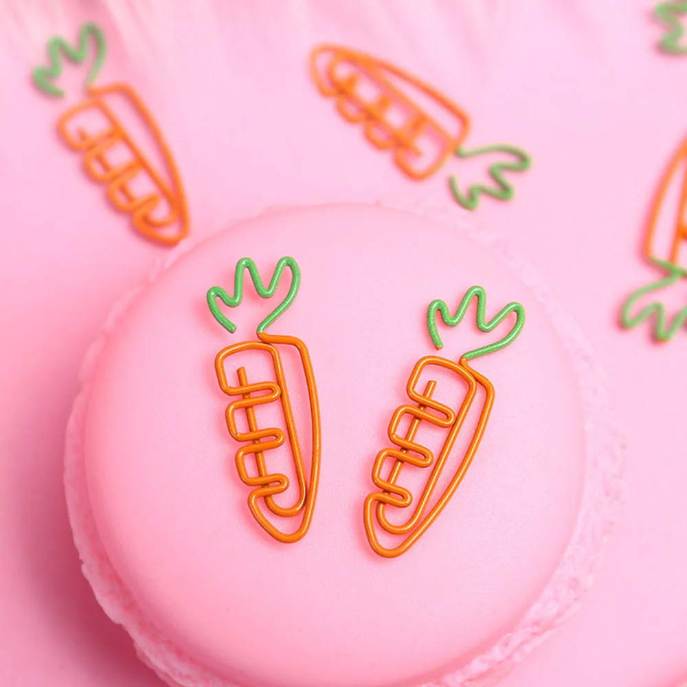 

5 Pcs/Pack Creative Kawaii carrot Shaped Metal Paper Clip Bookmark Stationery School Office Supply