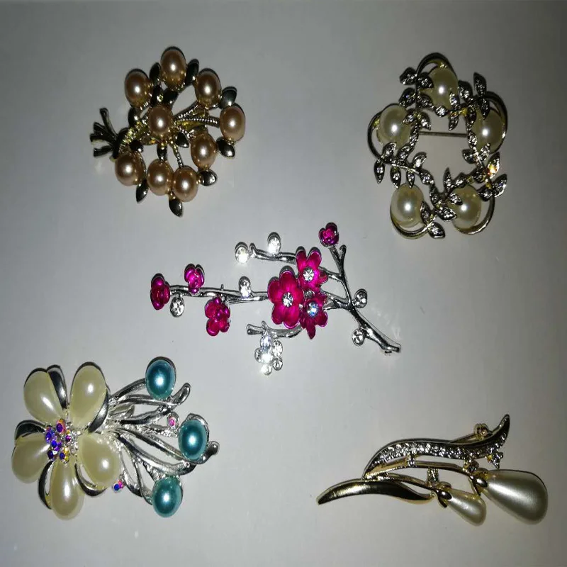 itugodc 2019 New Trendy Flowers Brooches Alloy colored Classic Imitation Pearls Cute Bright Zircon | Украшения и аксессуары