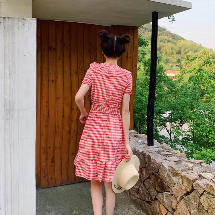 Винтажное повседневное клетчатое плиссированное платье с v-образным вырезом